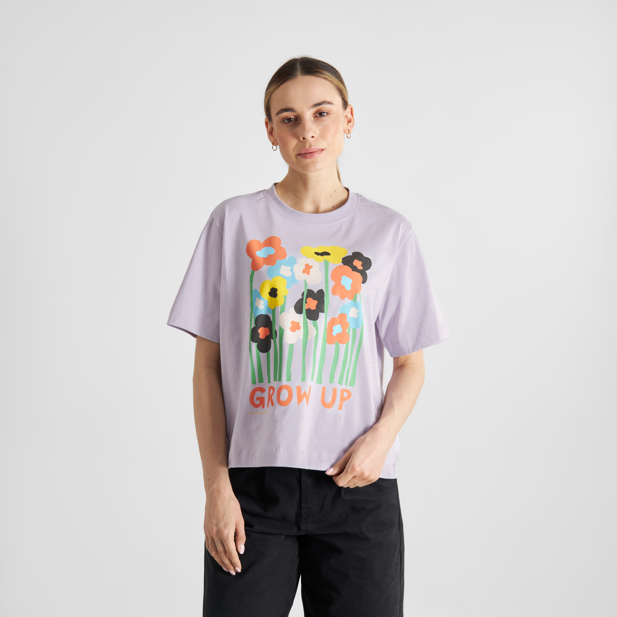 DEDICATED - T-shirt Vadstena Grow Up Thistle Purple