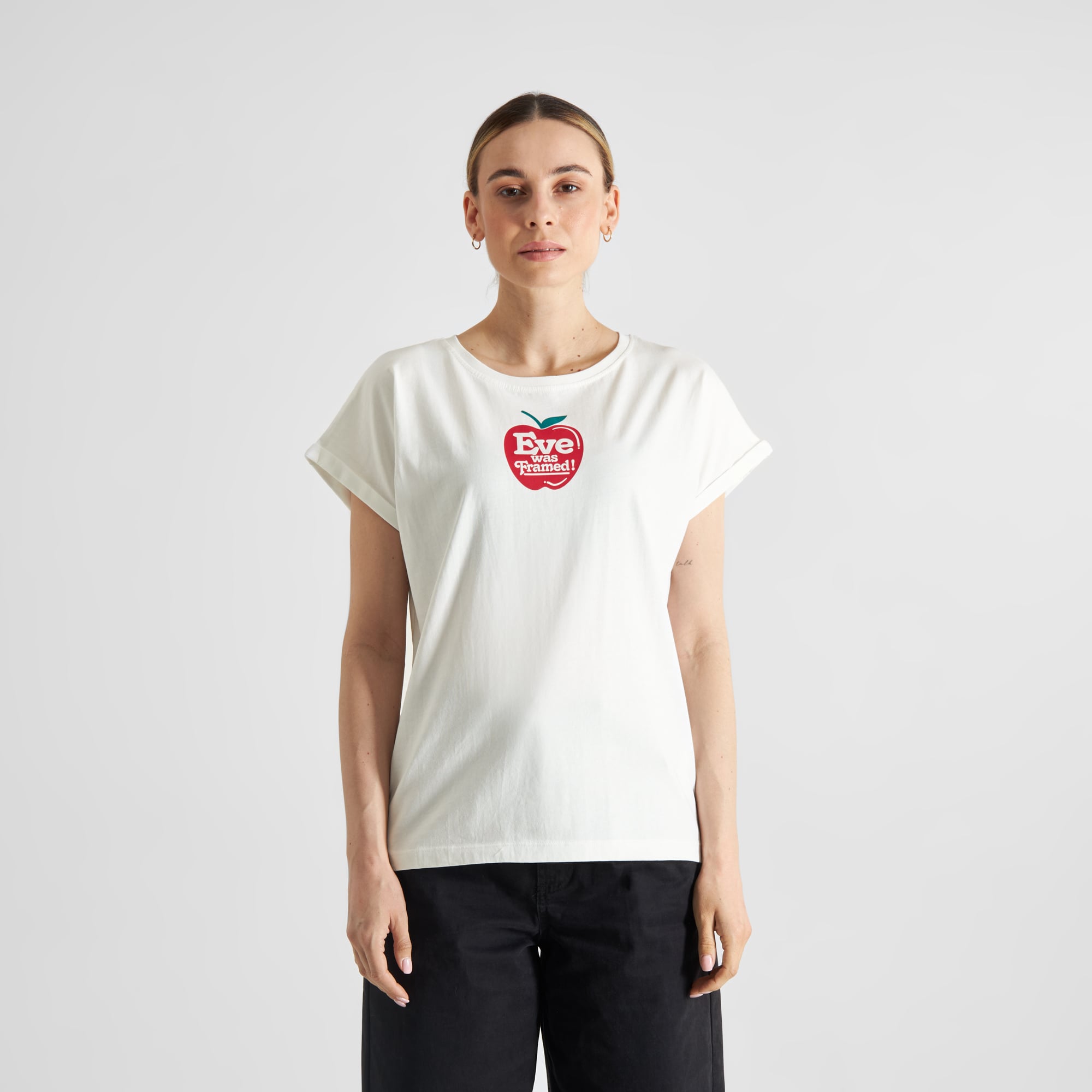 T-shirt Visby Eve Was Framed White
