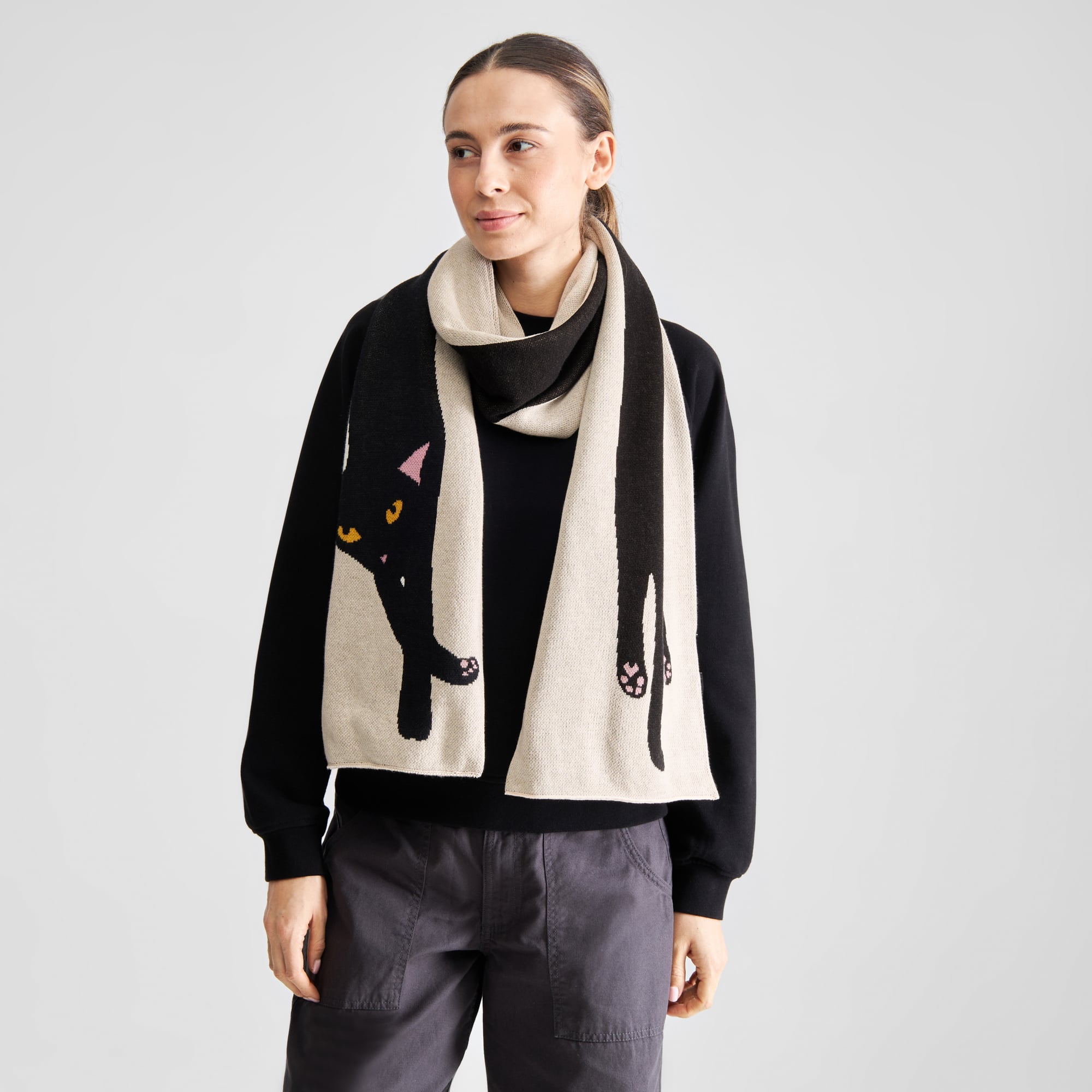 DEDICATED - Scarf Rossberga Long Cat Vanilla White