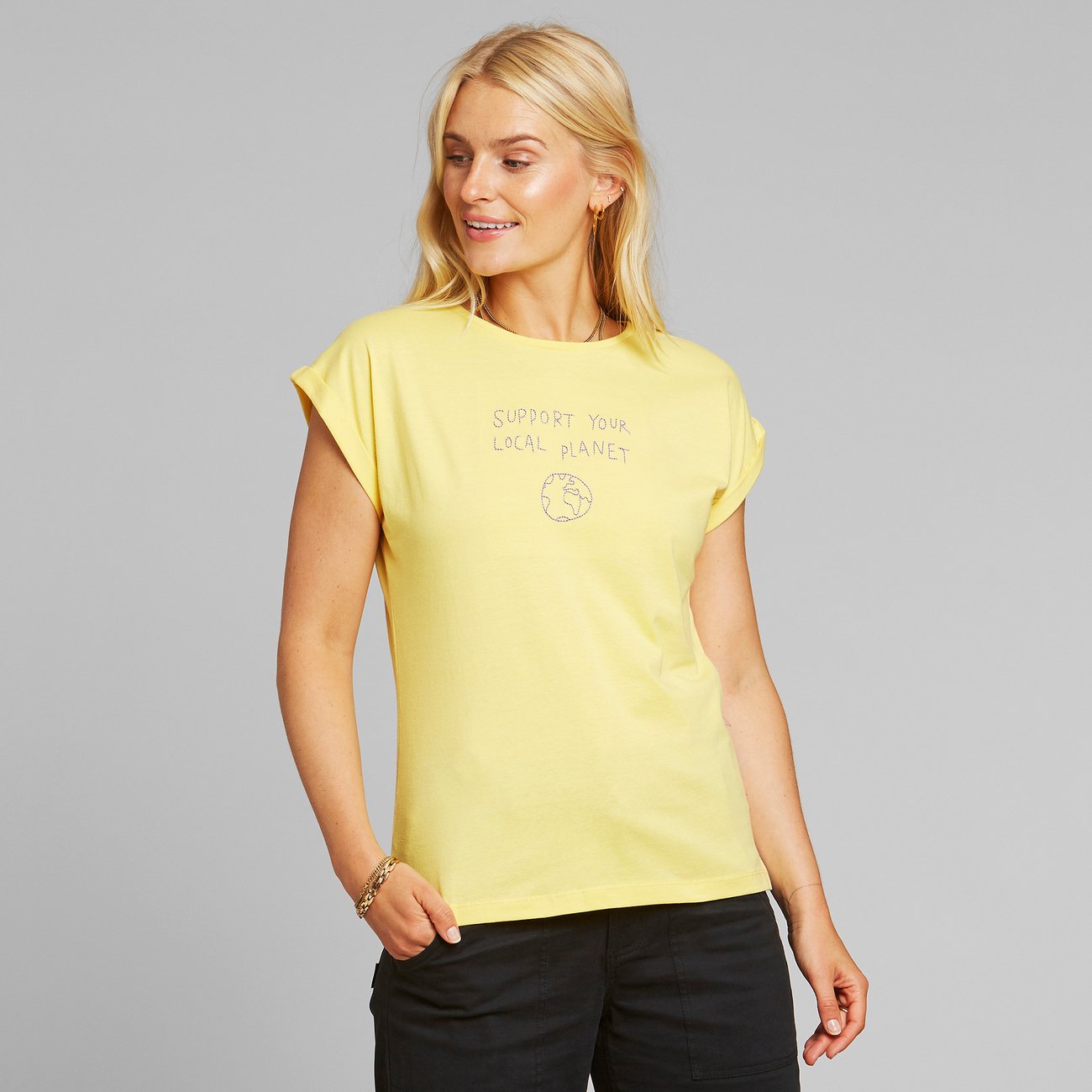 T-shirt Visby Local Planet Yellow