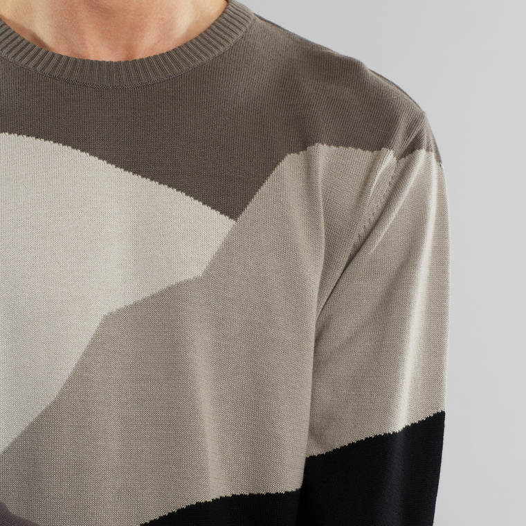 carrie zip back pullover