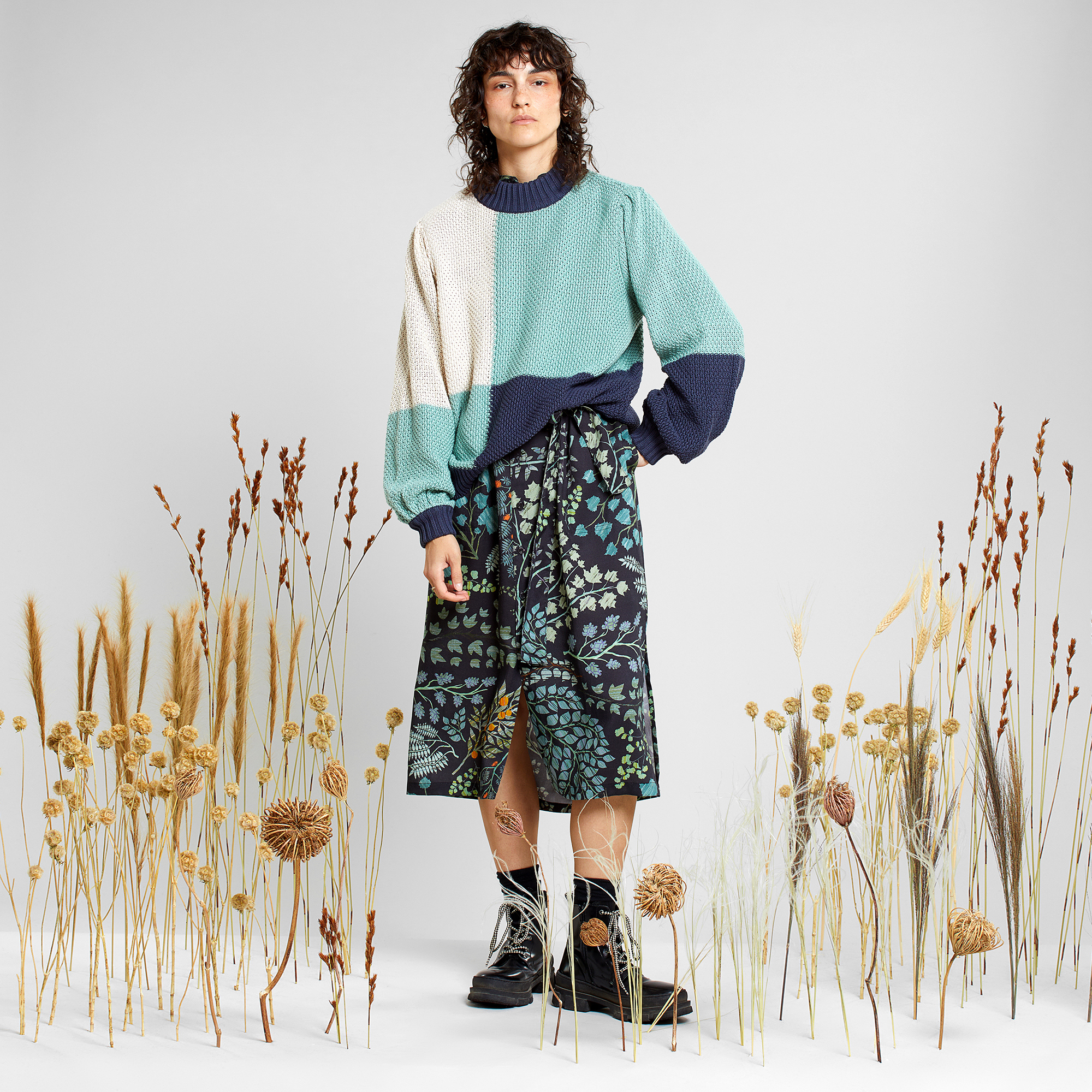 Dedicated 【 Sweater Knitted Rutbo Blocks Green Women 】 ファッション レディースファッション トップス ニット セーター DEDICATED - Sweater Knitted Rutbo Blocks Green