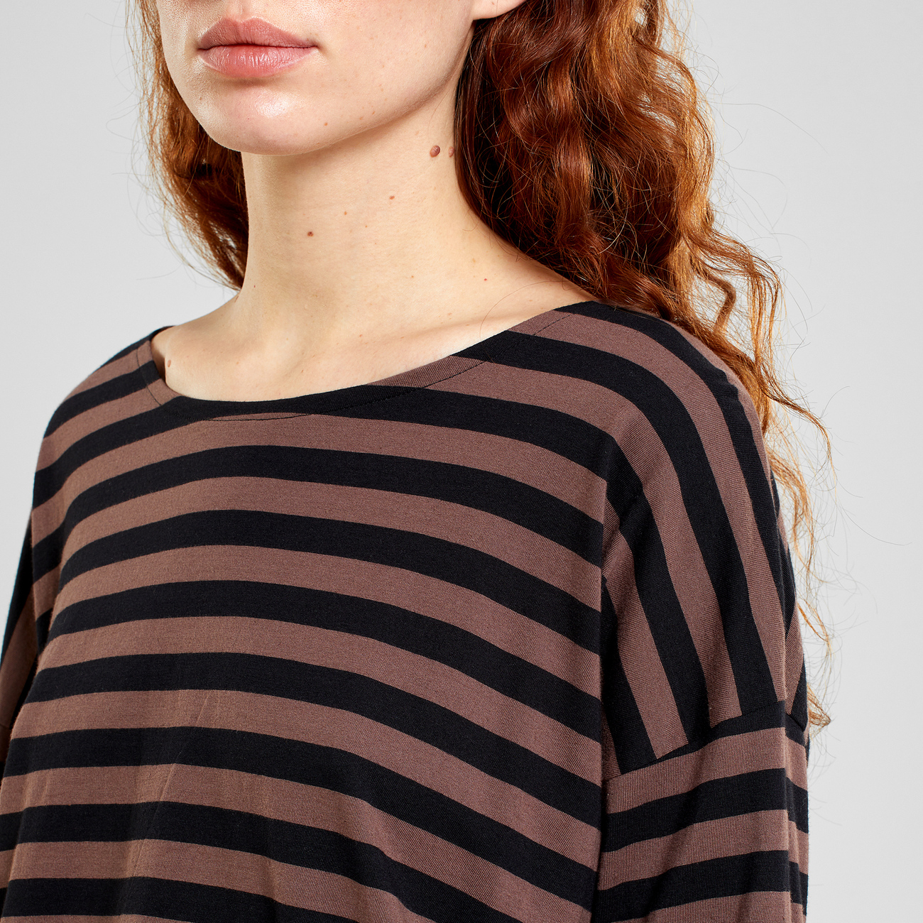 Top Humledal Stripes Black/Bag Brown